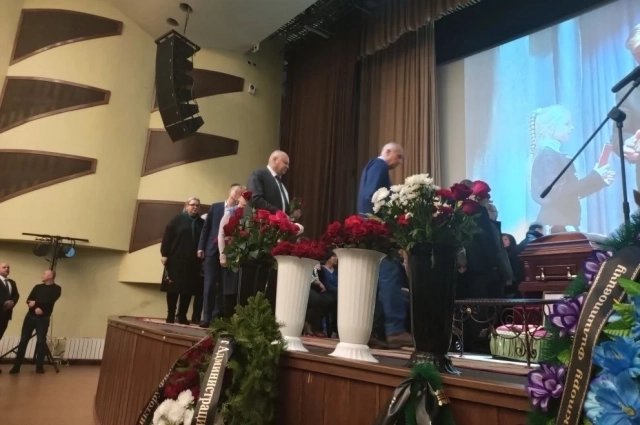 Сергей шелест посетил траурное мероприятие.