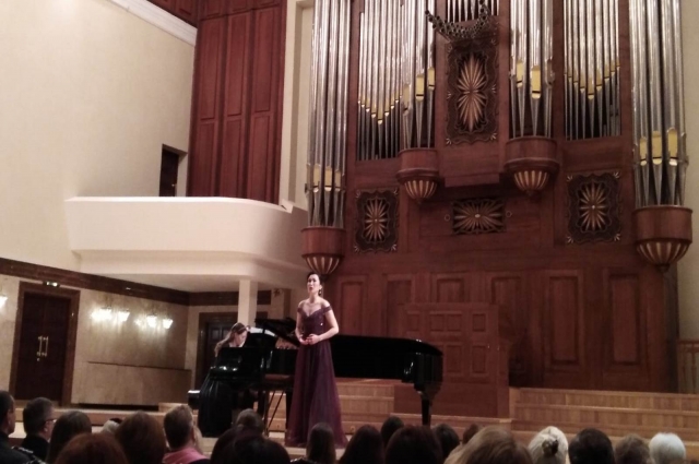 Джалиля Венера Протасова (сопрано) исполнила канцоны Хоакина Турины и произведения Рихарда Штрауса. 
