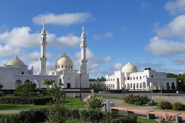  Белая мечеть в Болгаре — крупнейший мусульманский храмовый комплекс юго-запада Татарстана.