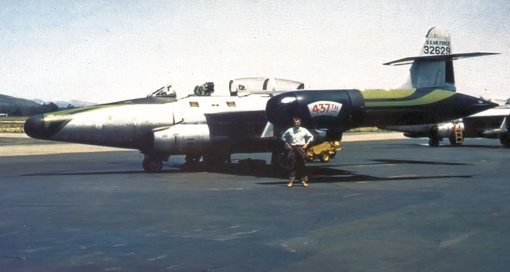 Перехватчик Northrop F-89D Scorpion.