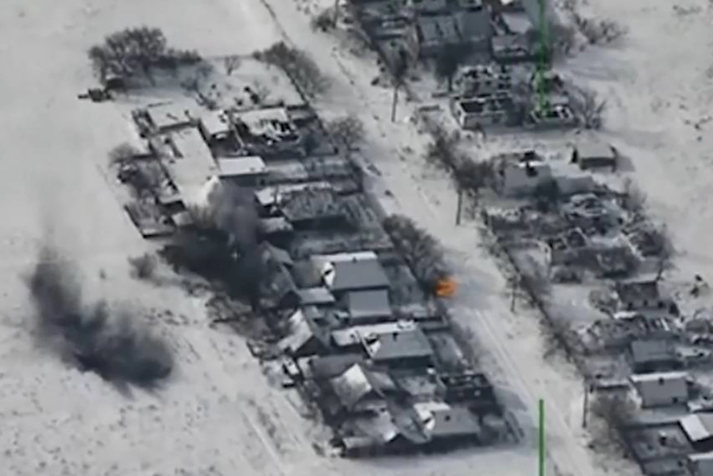 Уничтожение вражеского ПВД артиллеристами.