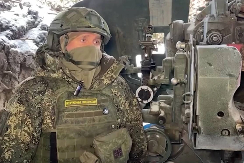 Командир орудия с позывным «Кавказ».