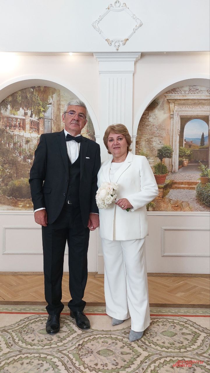Борис и Любовь Соломашенко (юбиляры, 40 лет брака).