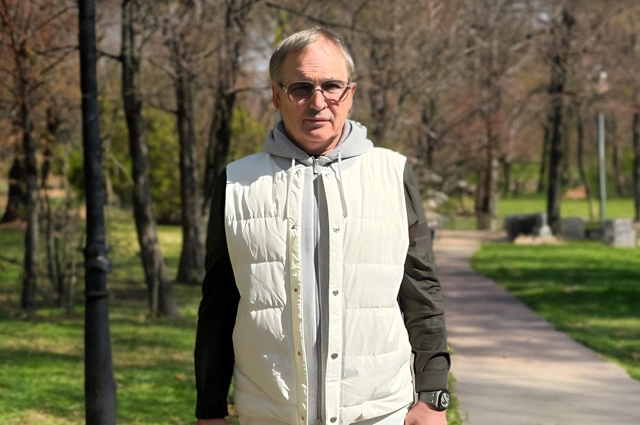 Виталий Южилин — специалист в отрасли портостроения.