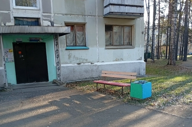 Та самая лавочка, где Татьяна увидела плачущего подростка.