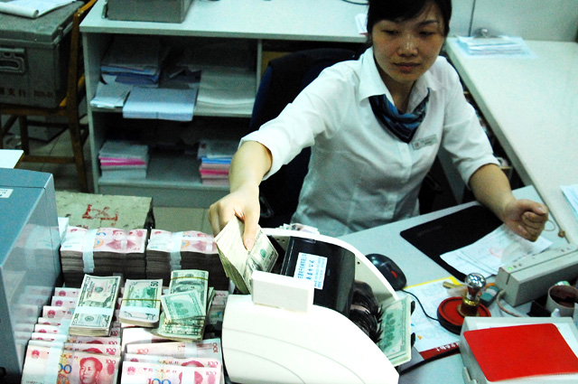 доллары юани китай