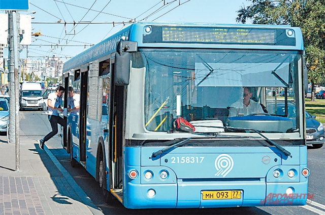 Такие автобусы теперь курсируют от метро  «Юго-Западная» до ТЦ «Мега Тёплый Стан».