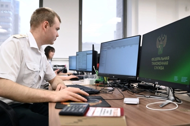 Сотрудники казанской таможни пресекли попытку незаконного ввоза 612 изделий из кожи редких рептилий. 