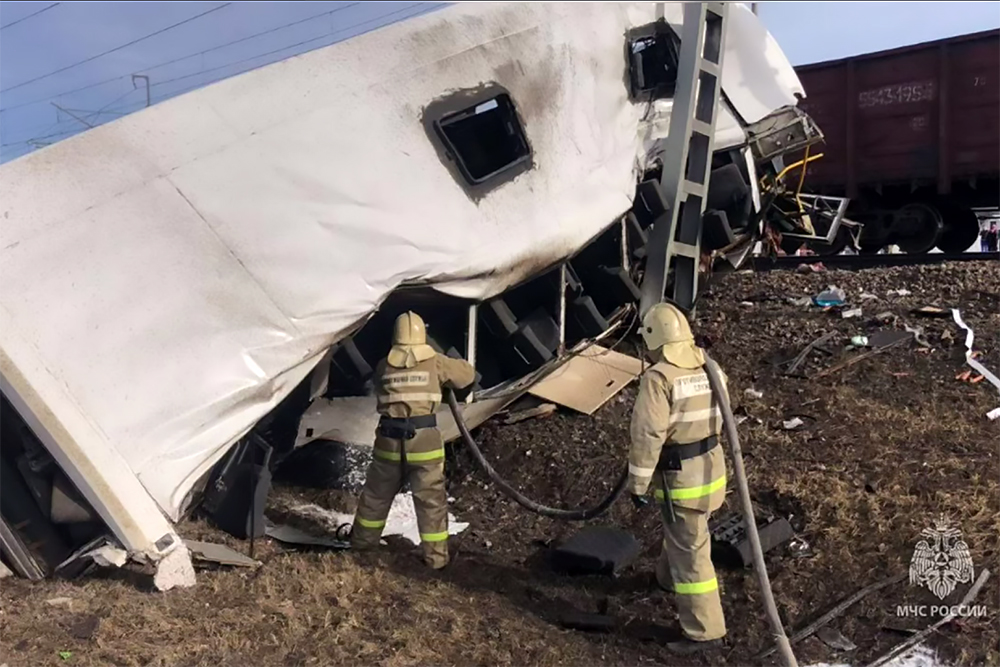 ДТП автобуса с поездом Ярославская область