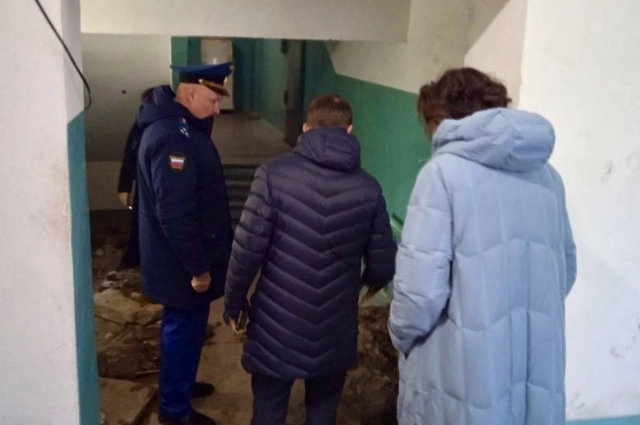 Едва ли не покаждому факты задержки подачи тепла проводится проверка на месте.