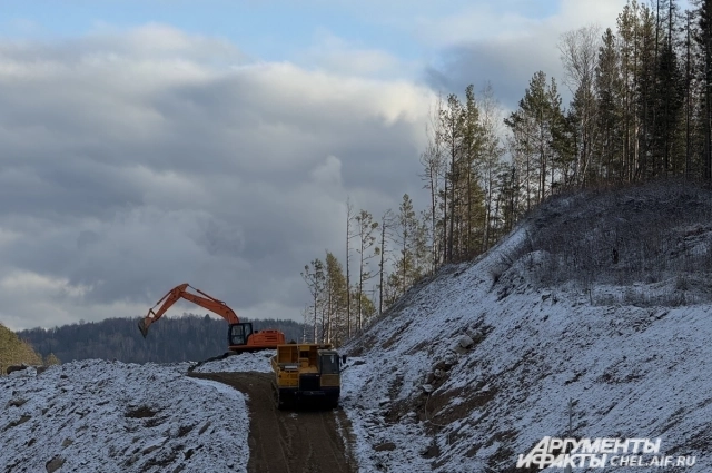 Для такой техники не страшны ни морозы, ни зной. и работать она может круглосуточно.