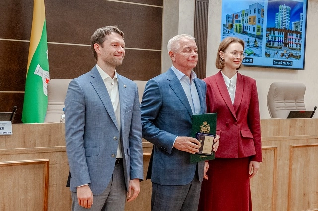 Гордума провела церемонию вручения Почетных знаков «Гордость Екатеринбурга»