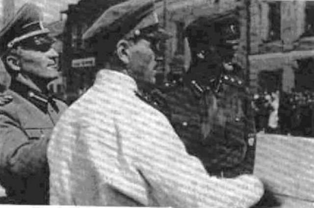 
 Петля для предателя. Как капитан НКВД повесил под Прагой соратника Власова    