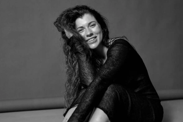 Екатерина делает татуировки. 