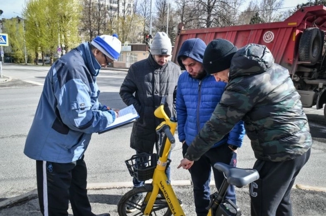 Специалисты районных администраций составляют акт по каждому нарушению.