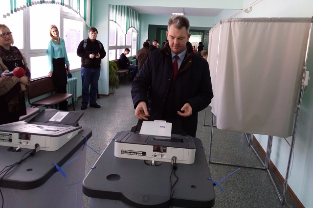 Александр Самокутяев голосовал на своей малой родине.
