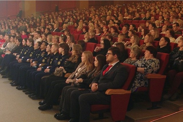 В Екатеринбурге прошел благотворительный концерт «Героям нашего времени»