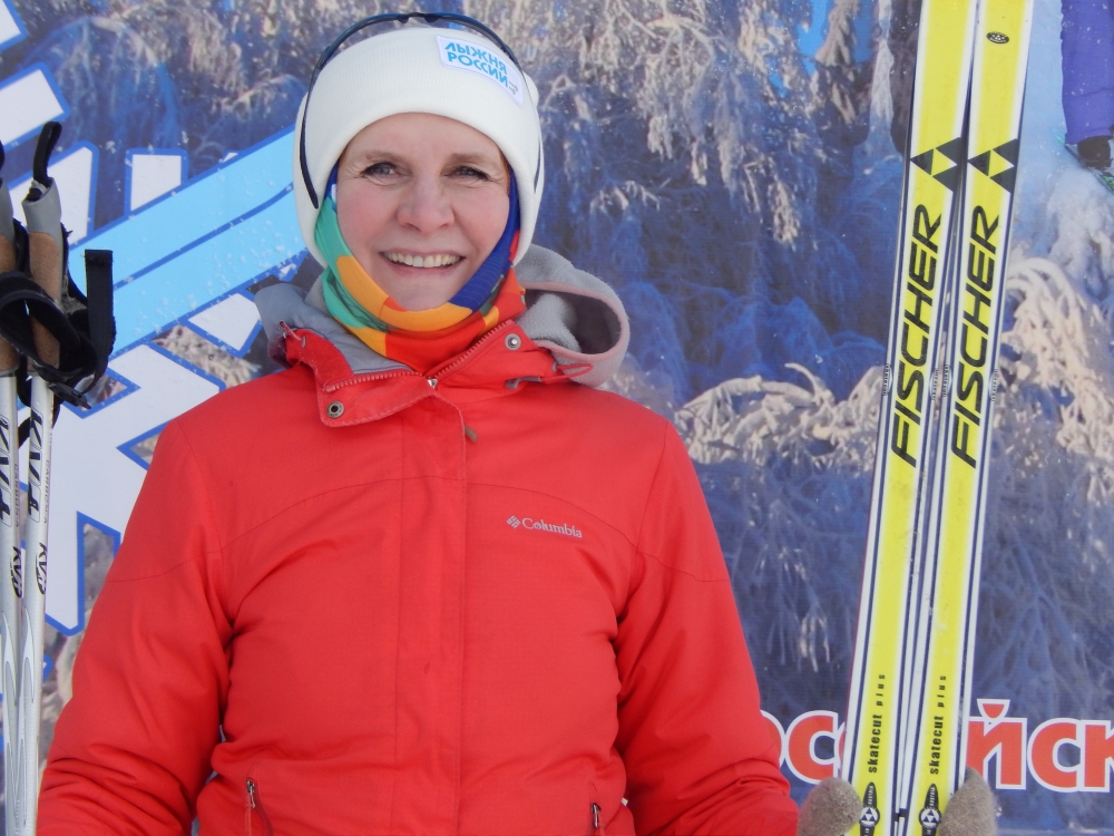Наталья Валерьяновна спортивный человек и с удовольствием приняла участие в «Лыжне России». 
