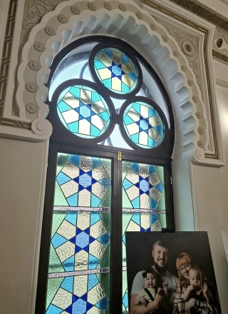 Витражи в Мавританском зале.