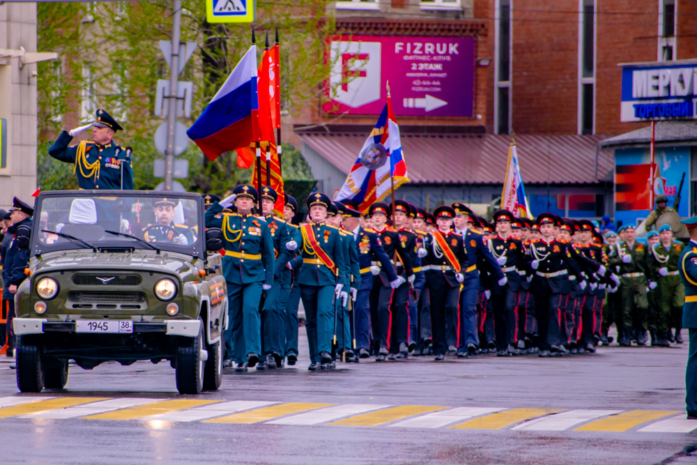 Фото парад 9 мая иркутск