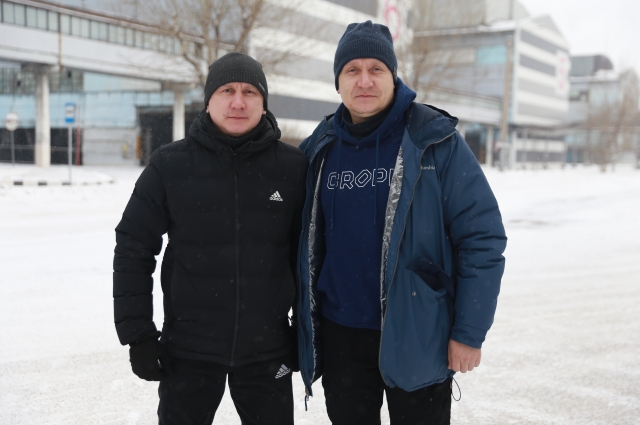 IMG_9078 Валентин и Олег Николаевы (слева направо).