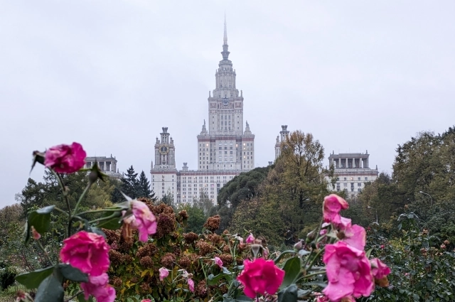 На семи холмах. Какие квартиры продаются в знаменитых московских высотках