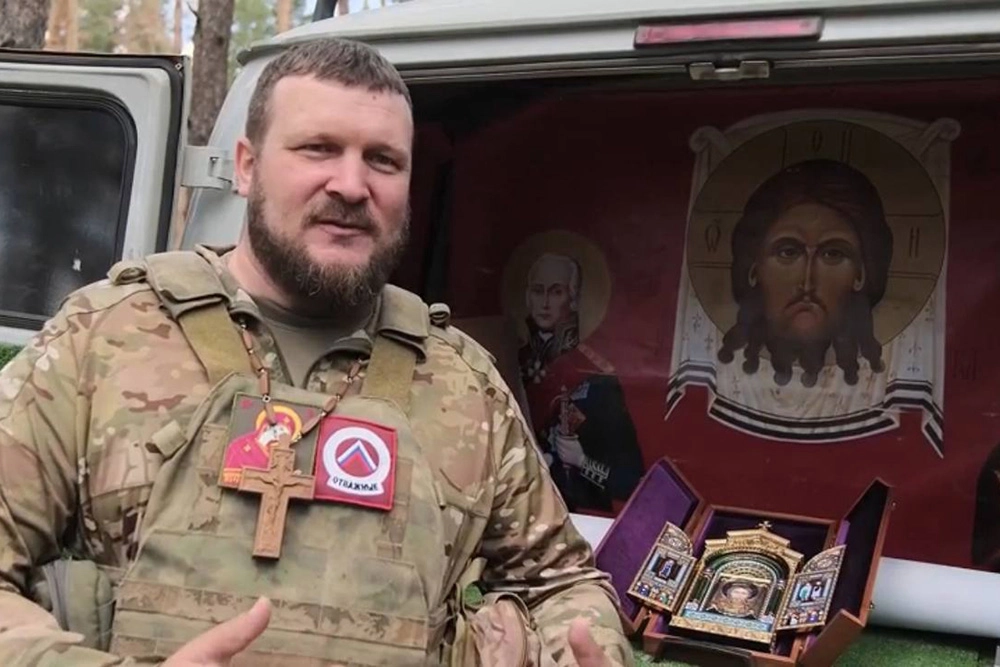 Иерей Роман Чебоненко - старший мобильной группы духовенства группировки Центр.