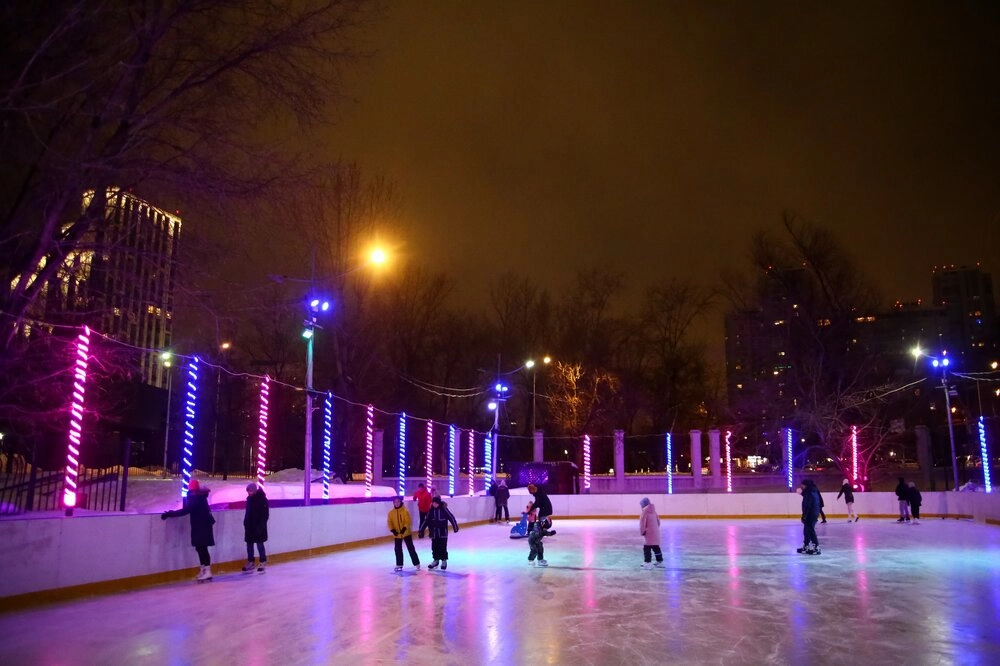 Каток в парке «Красная Пресня».
