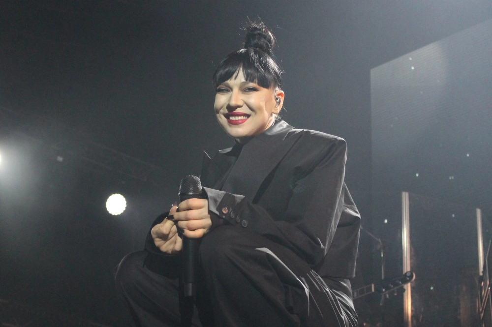 Певица Ёлка.