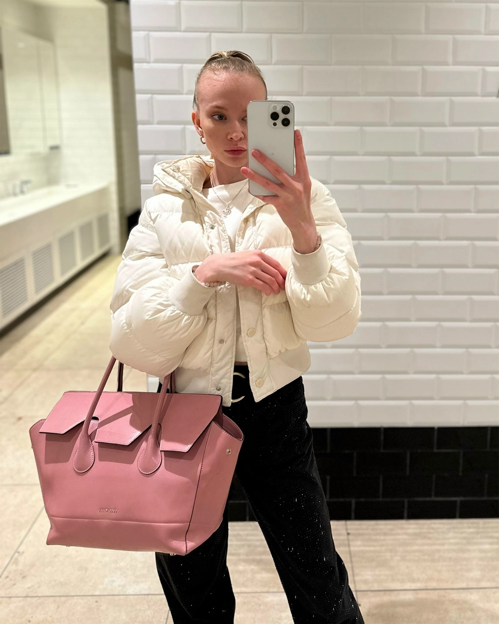 Екатерина Костырина.