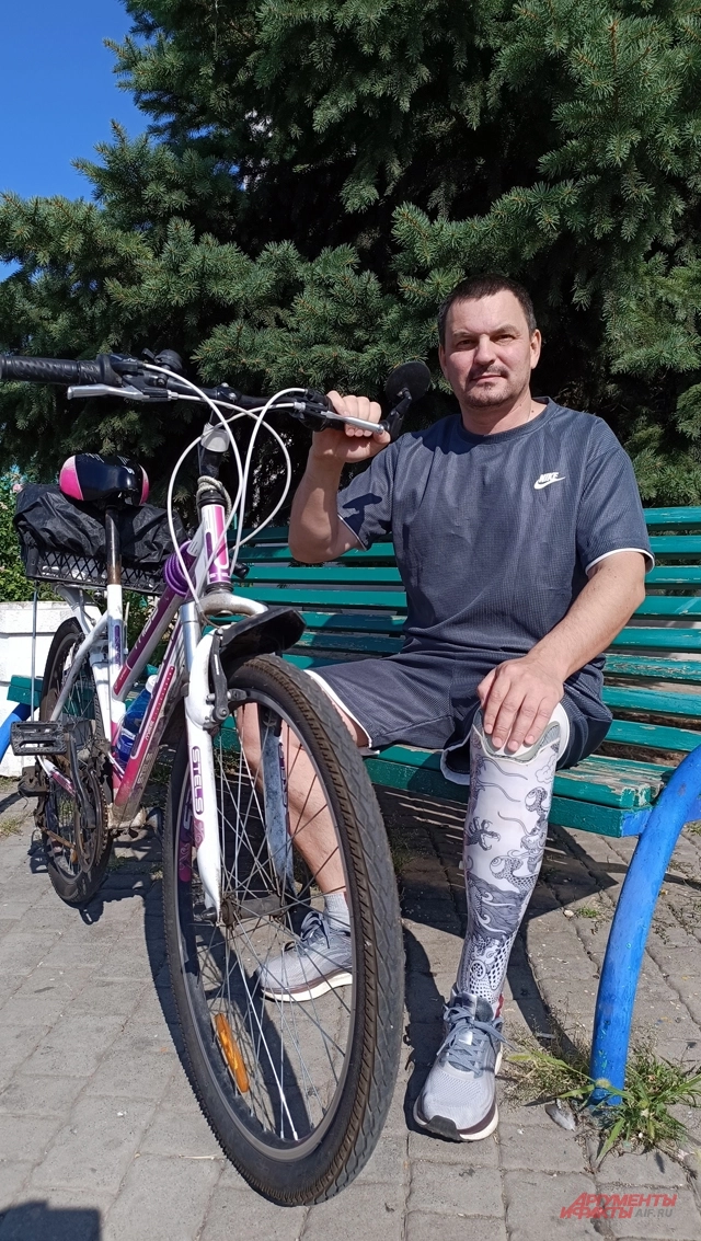 Евгений Чаузов&nbsp;— человек уникальный. До&nbsp;44&nbsp;лет ни&nbsp;разу не&nbsp;державший в&nbsp;руках автомат, будучи сугубо гражданским человеком, системным администратором, он&nbsp;за&nbsp;несколько месяцев СВО из&nbsp;«айтишника» превратился в&nbsp;штурмовика с&nbsp;позывным Мастер.