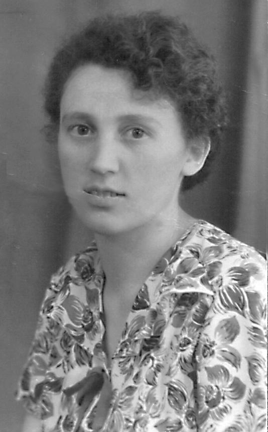 Выпускница истфака Ляля Мусина. 1955 год. 