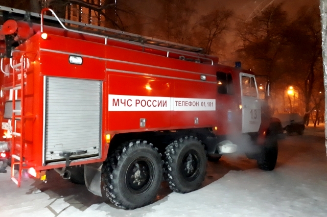 Пожар в СТО на улице Одесской, Тюмень.
