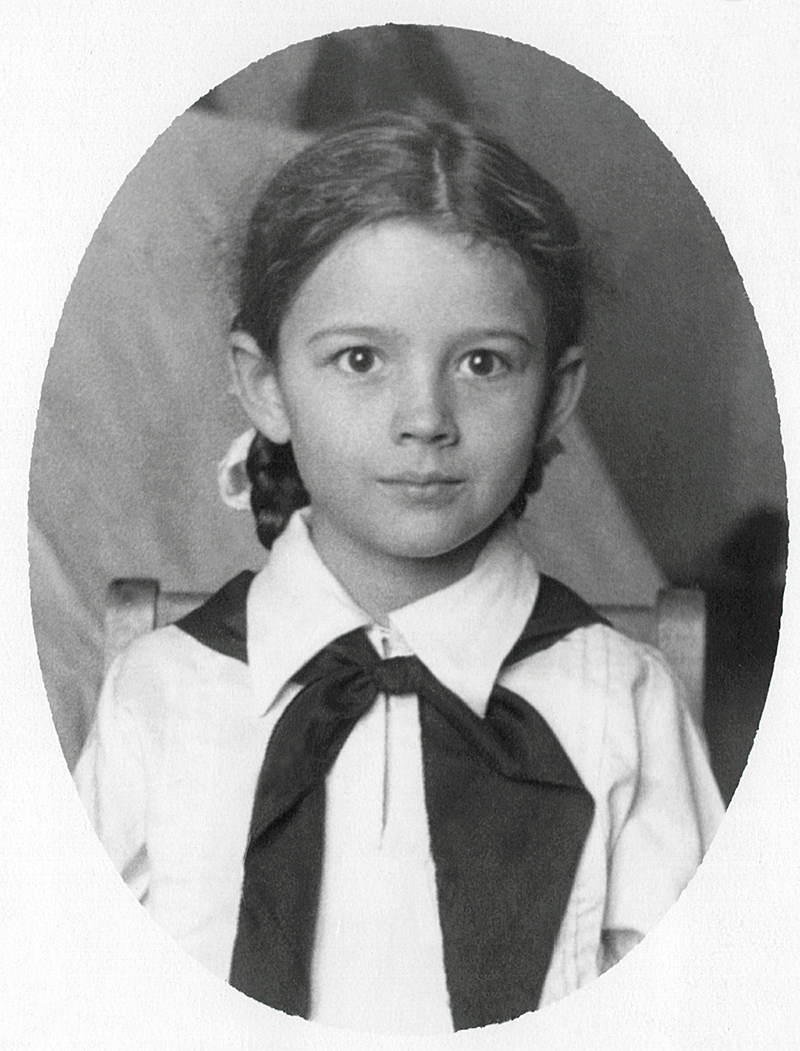 Наталья Варлей в детстве. 