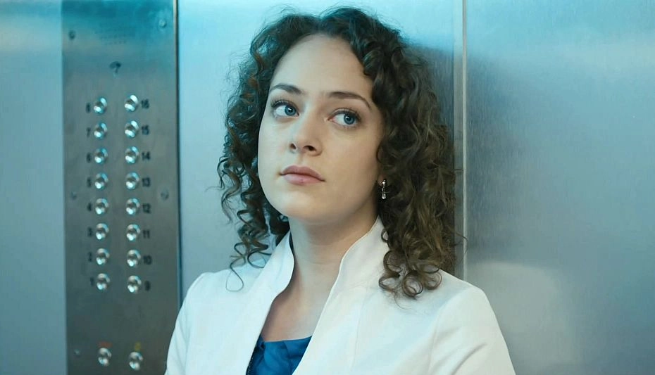 Аглая Тарасова в сериале «Интерны», 2013-2015 г.