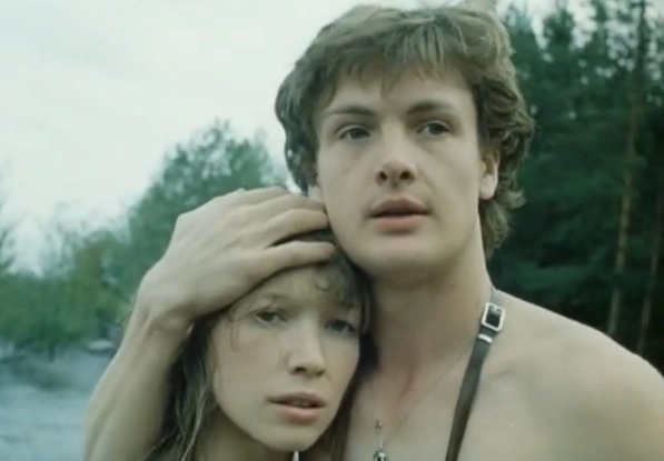 Марина Левтова и Юрий Мороз в фильме «Пацаны», 1983 г.