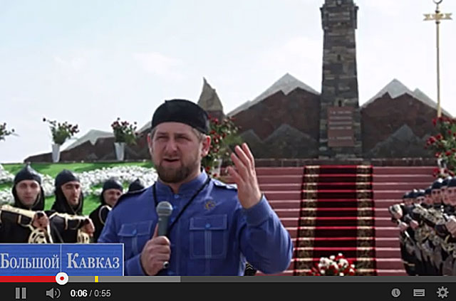Рамзан Кадыров на открытии памятника чеченским женщинам