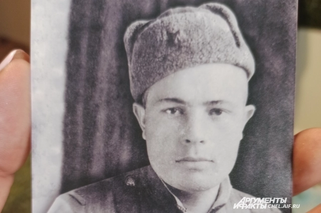 Андрей попал на фронт в 1942 году.