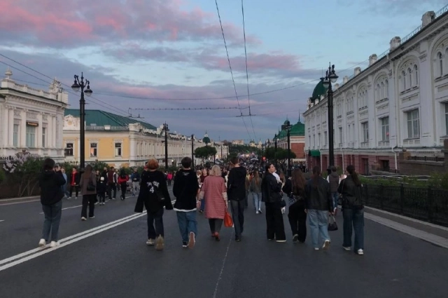 Теперь пешеходный -Лбинский проспект.