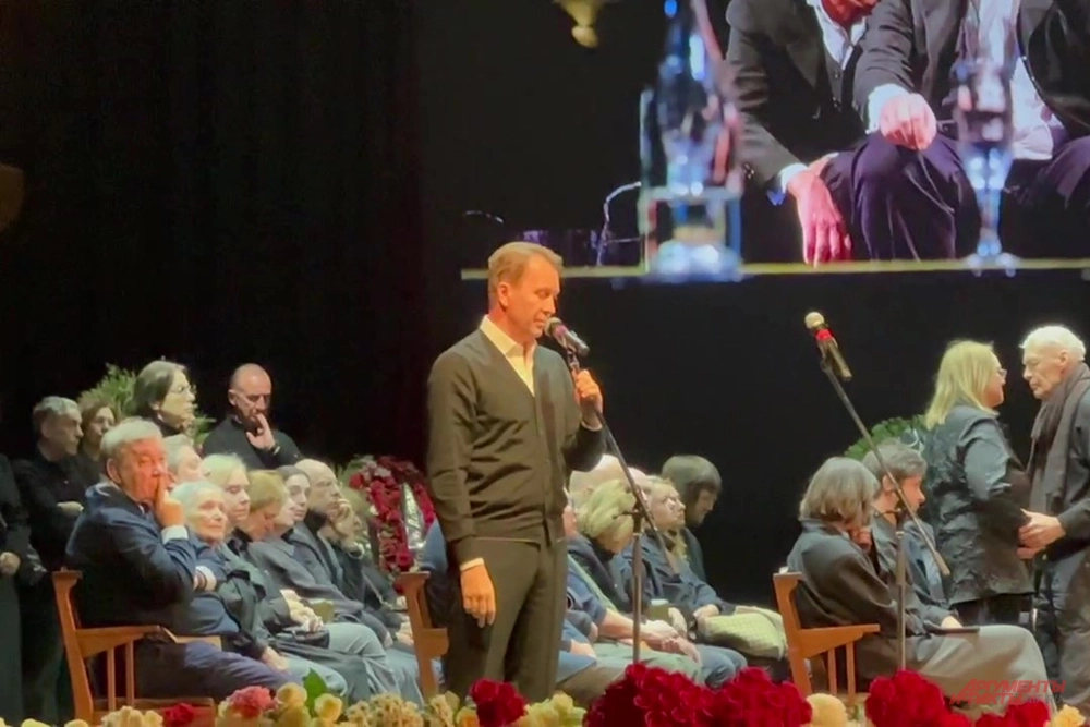 Евгений Миронов.