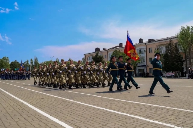 Парад Победы в Каспийске.