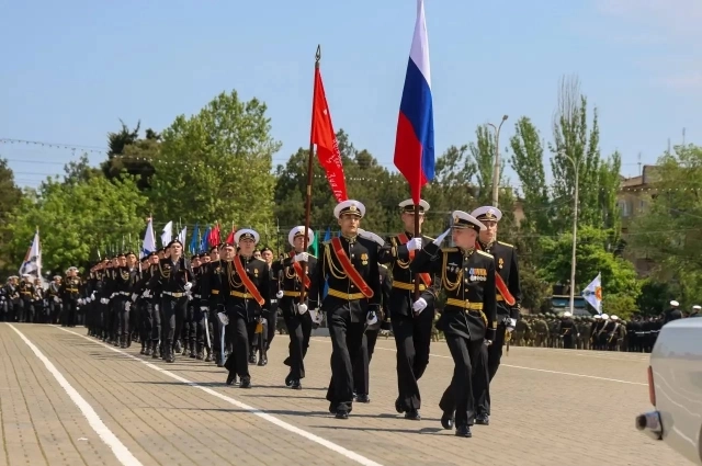 Парад Победы в Каспийске.