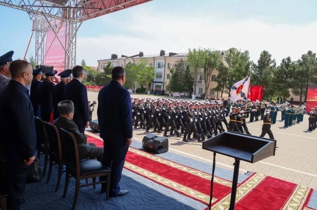 Парад Победы в Каспийске.