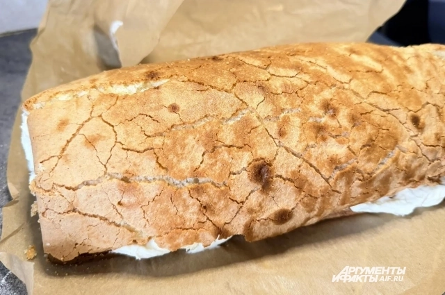 Рулет получается очень нежным!