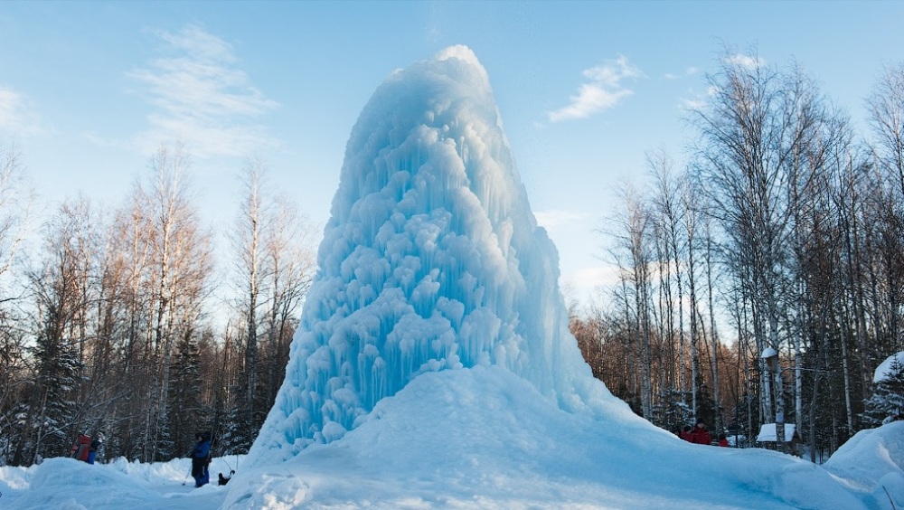 Ледяной фонтан.
