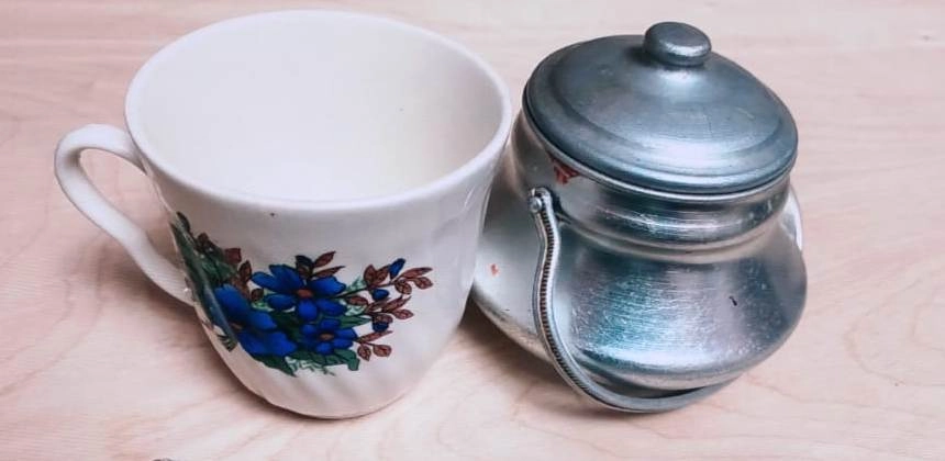 Чашка и сахарница, которые принадлежат жене поэта Нурсие Нуруллиной, - свидетели огромной жертвенной любви. 