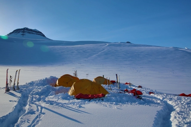 Так выглядит лагерь участников экспедиции.