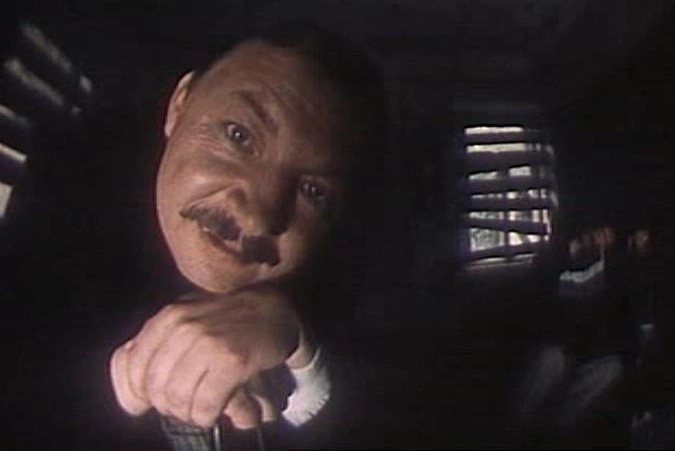 Михаил Кононов в роли пирата Крыса.