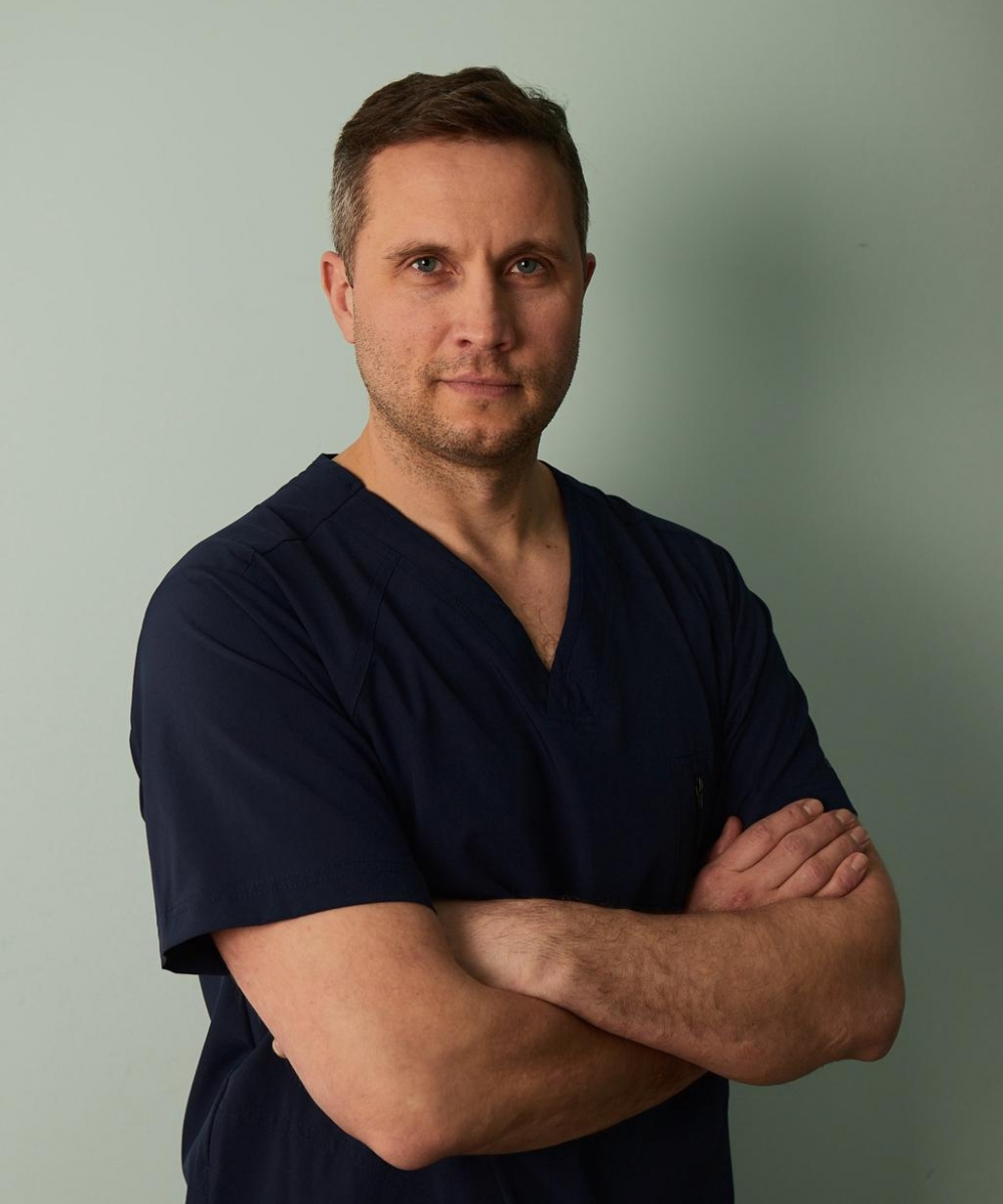 Евгений Плотников в пластической хирургии с 2006 года.