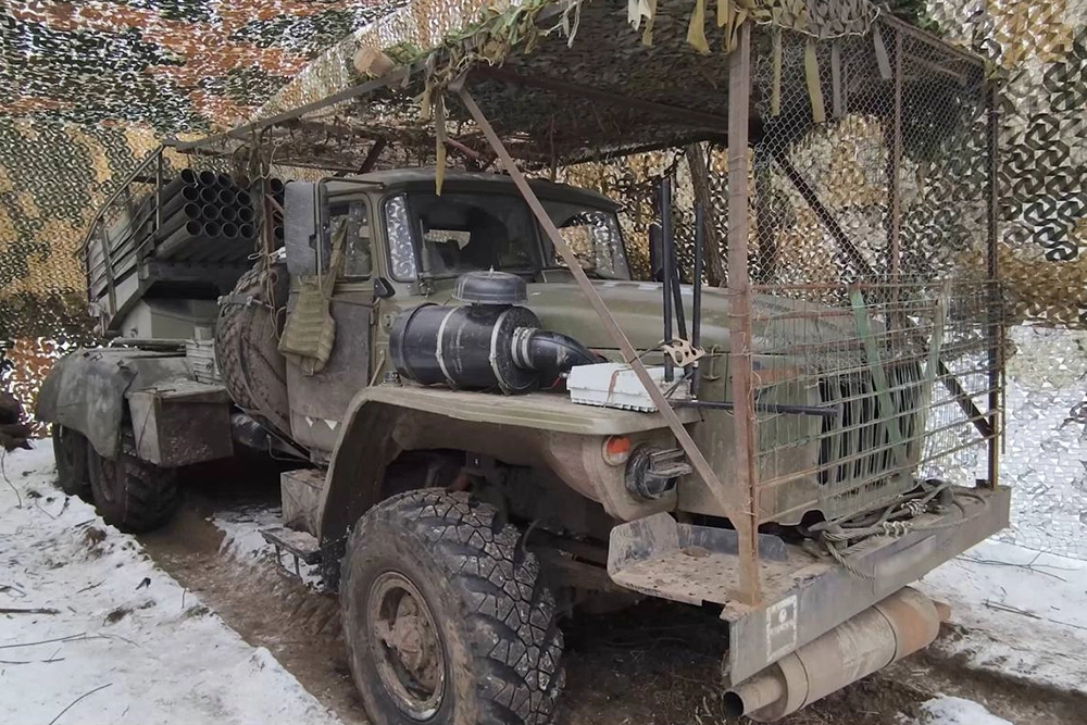 РСЗО «Град» перед выездом на боевую задачу.